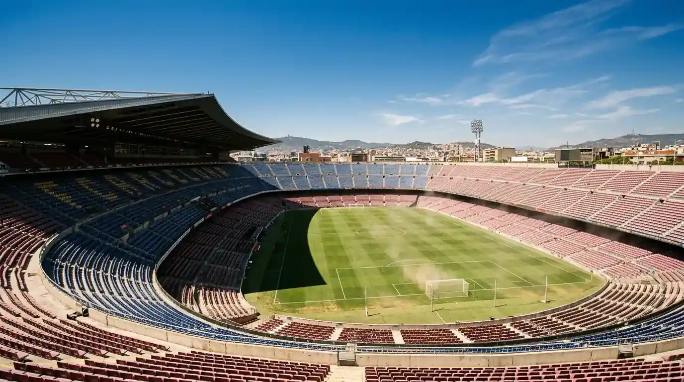 Fotbalový stadion pod horkým odpoledním sluncem během MS 2026